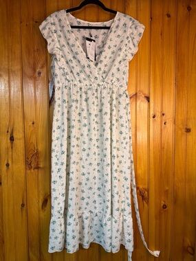 Kohl's Cream Dress with Teal Floral Print
